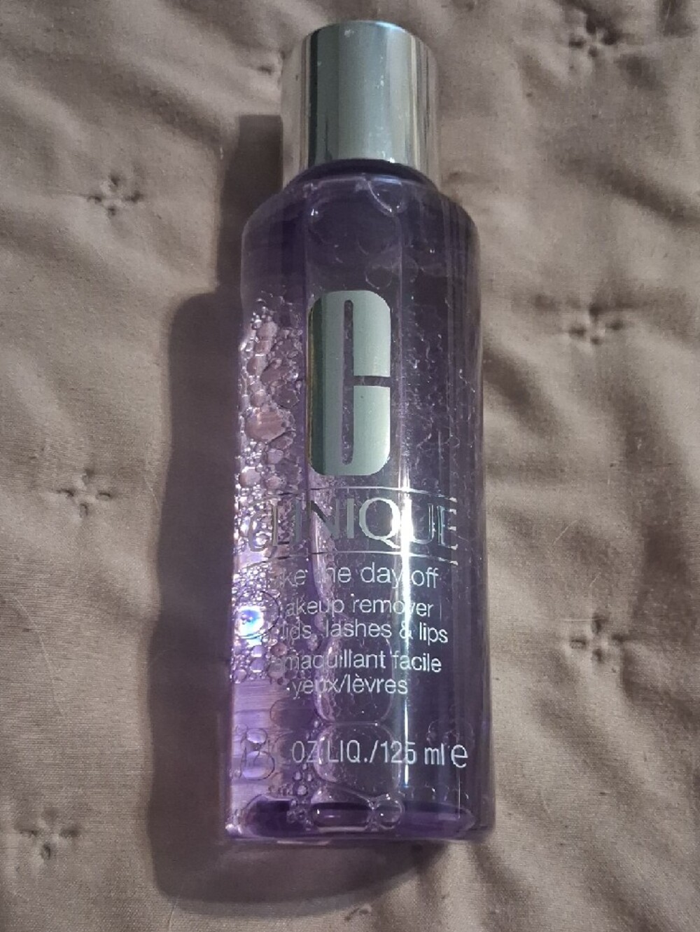 Clinique Green Scrub Cream & Purple Take The Day Off Makeup Remover - Picture 3 of 3